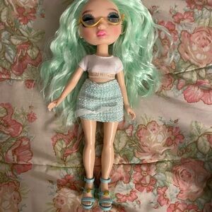 Rainbow High Daphne Minton Fashion Doll